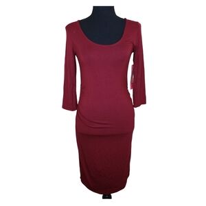 NWT Feathers Maternity Dress